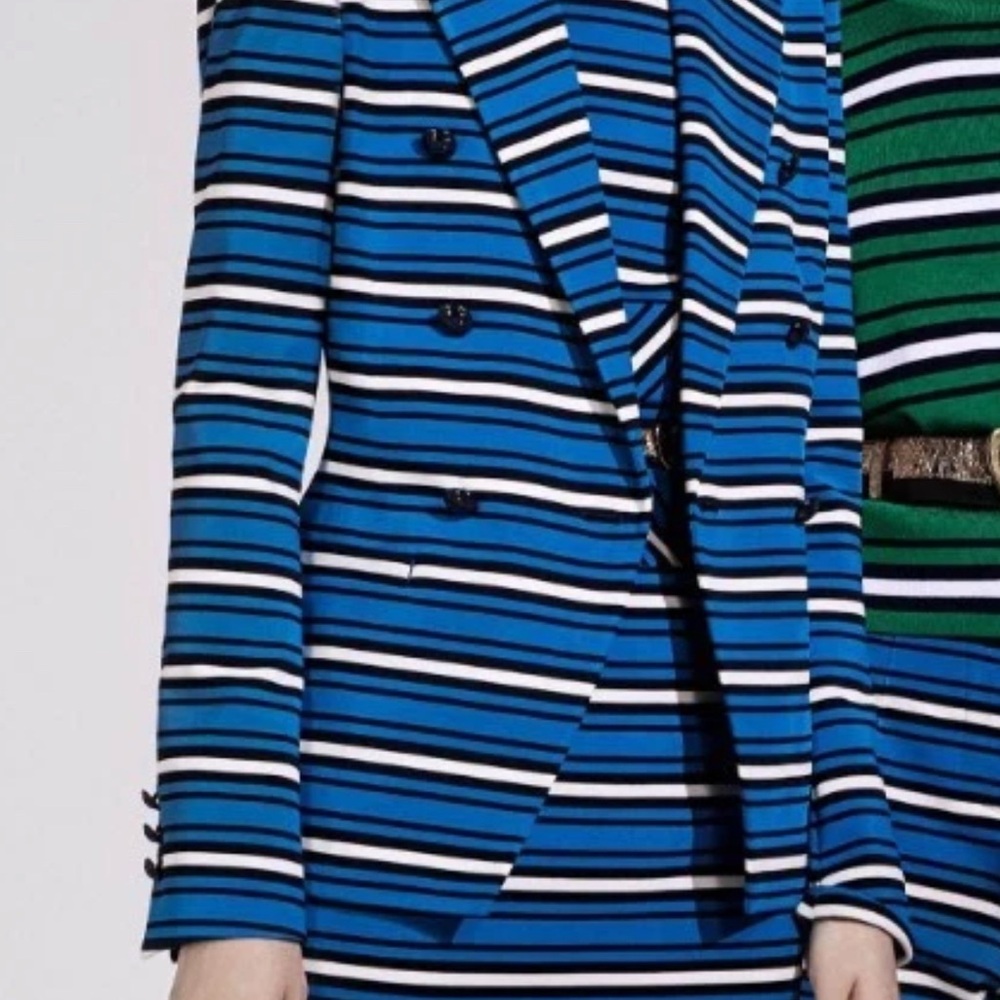 ESCADA Women's Classic Pin
Stripe Blazer Jacket Size (34) Sz 4